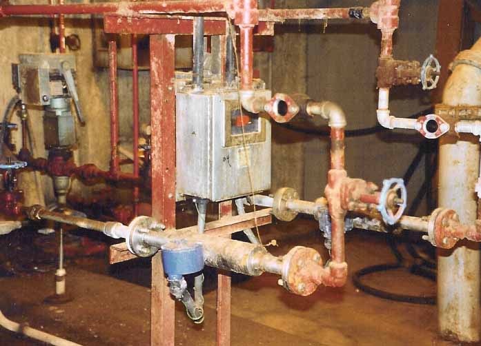 2. 210R型流量計用于強腐蝕型液體的測量.jpg